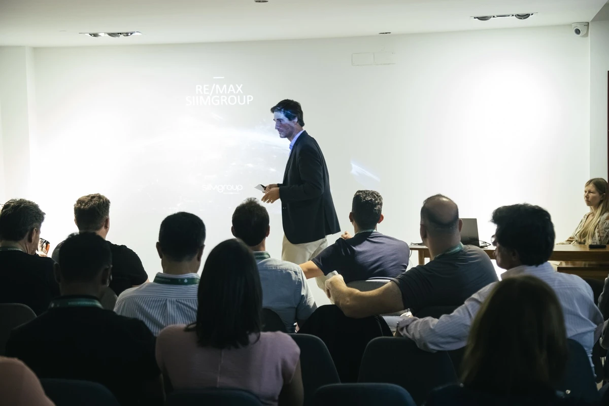 Innovation Experience | by PSIU 2