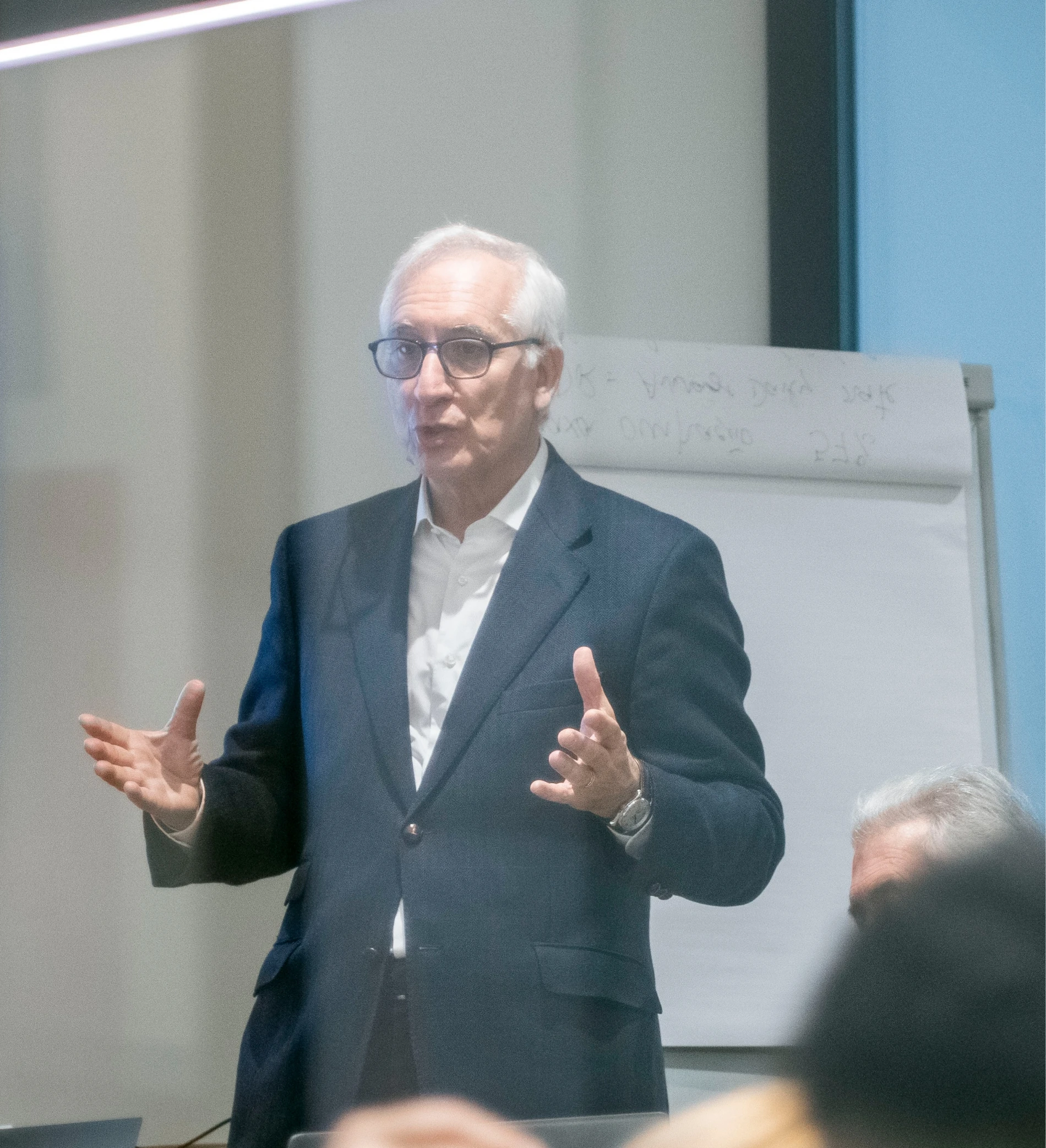 In Siimgroup, you will be part of a solid and innovative group, which brings together decades of consolidated experience in the real estate sector, guaranteeing a structured working environment focused on professional quality.